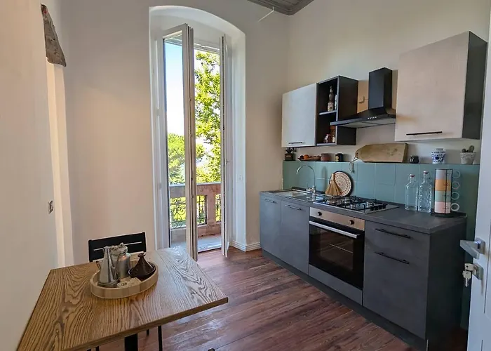 Castel'lo - Aktiv-&relax-residenz Bed and breakfast