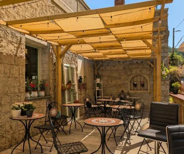 Bed & Breakfast Castel'lo -aktiv & Relax Residenz